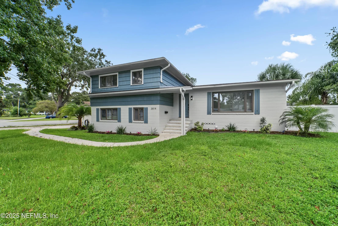 Photo of 3814 CORONADO Road