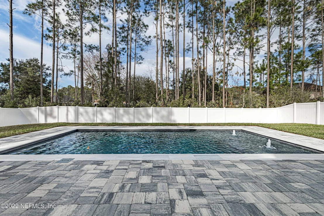 Photo of 705 BENT CREEK Drive