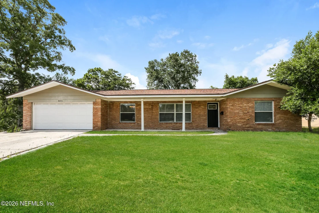 Photo of 8251 VERMANTH Road