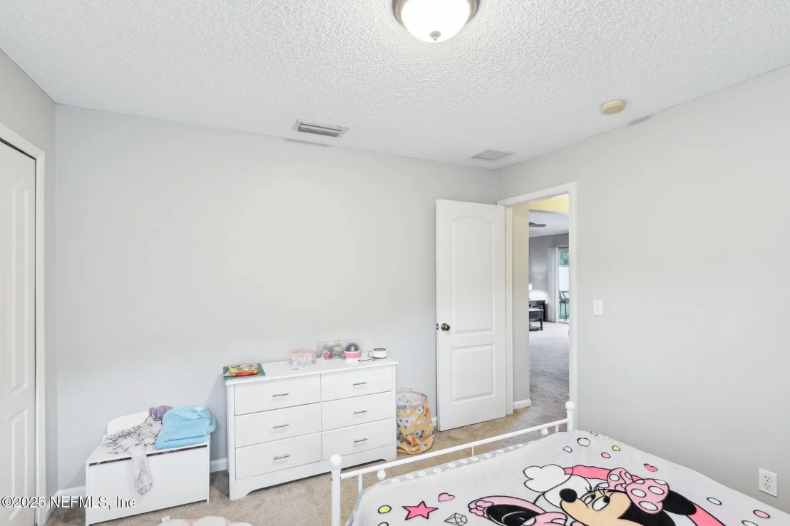 Photo of 9425 STAPLEHURST Drive