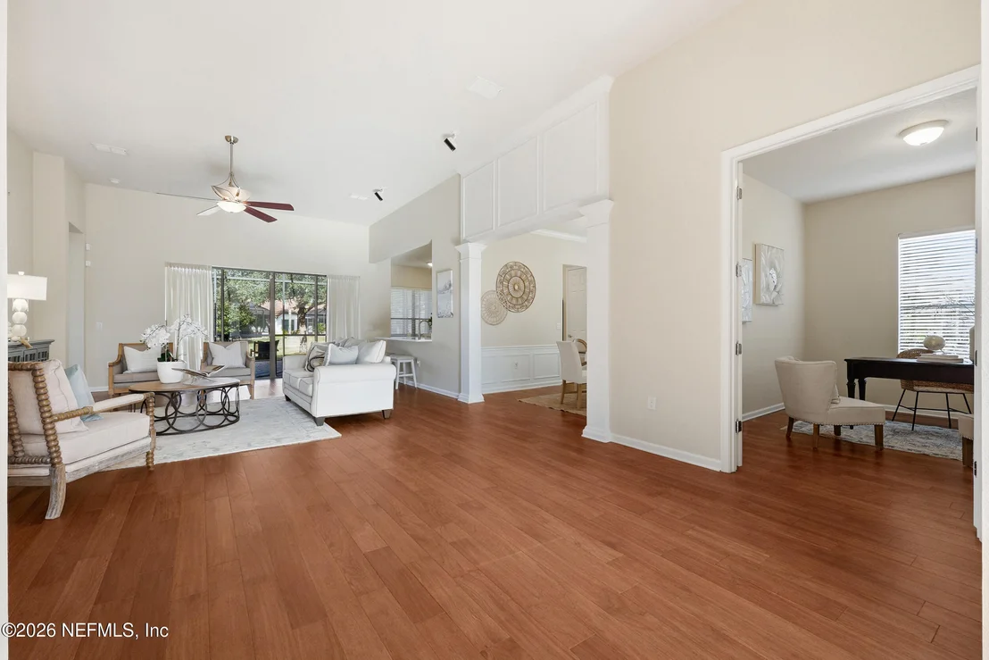 Photo of 696 RIVER RUN Boulevard