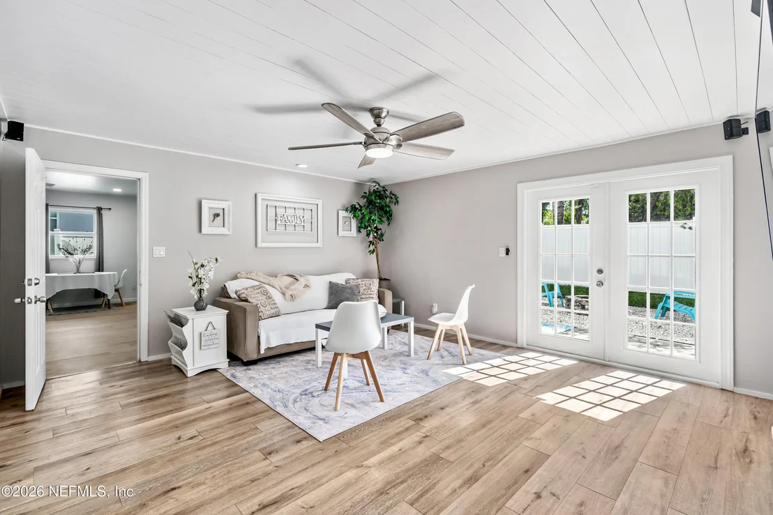Photo of 457 A1A N
