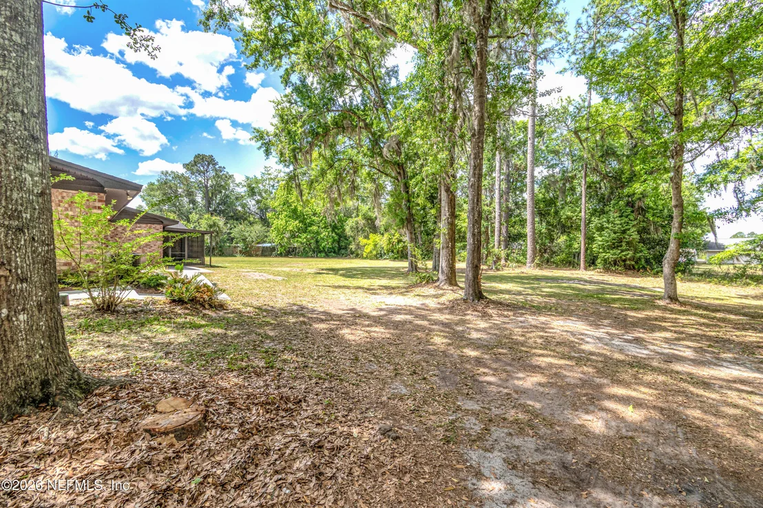 Photo of 6172 MILTONDALE Road