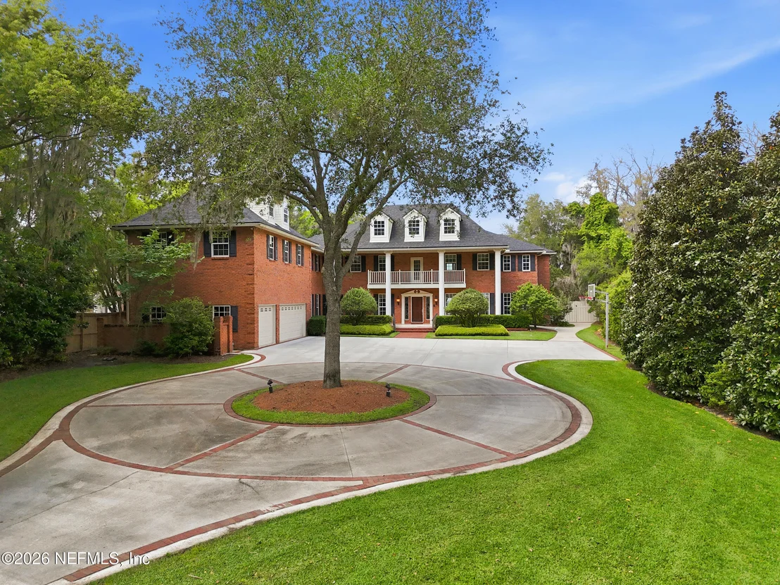 Photo of 2957 FOREST Circle