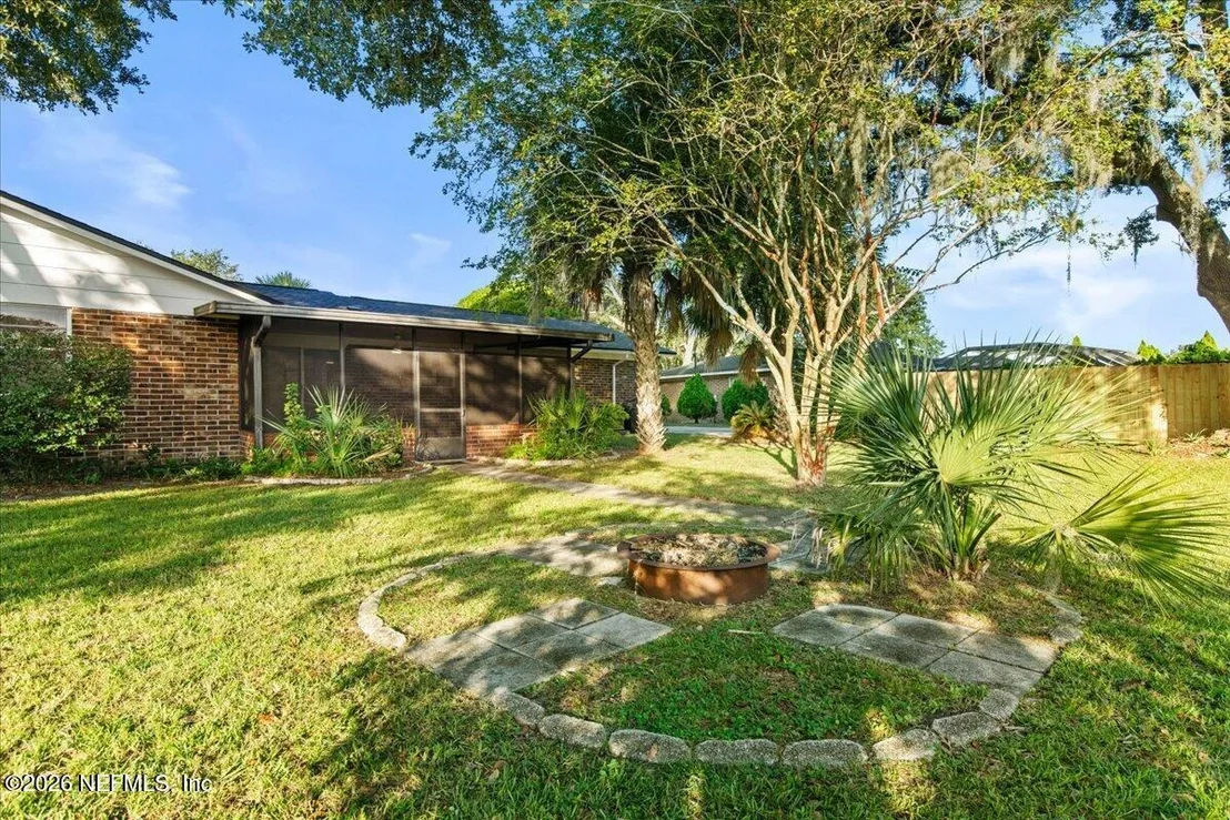 Photo of 186 FOXRIDGE Road
