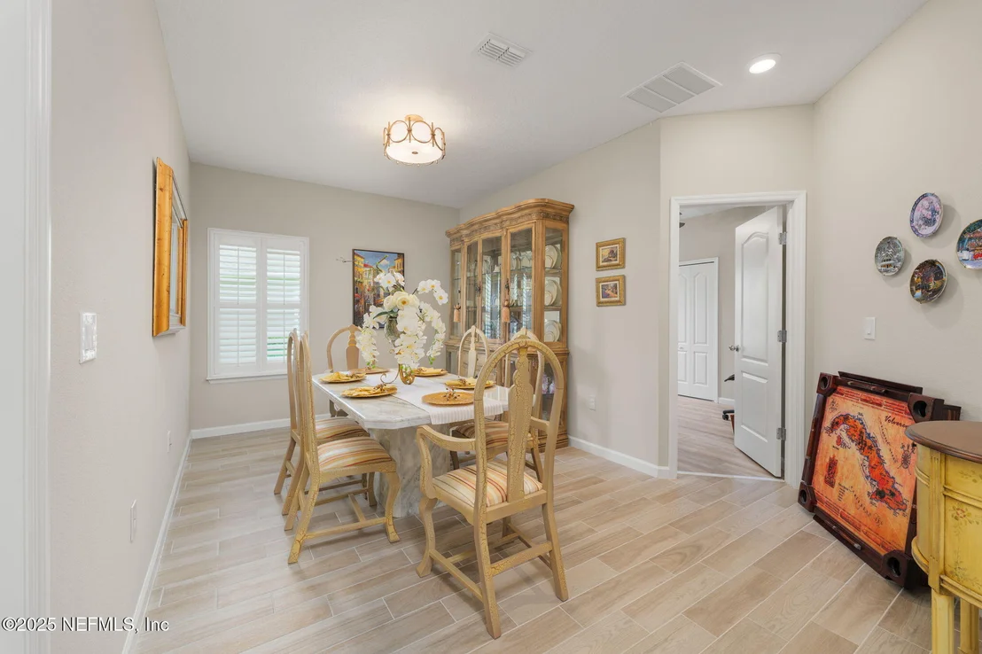 Photo of 124 TINTAMARRE Drive