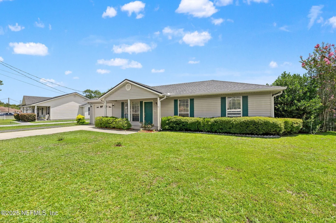 Photo of 489 TIMBERLANE Drive