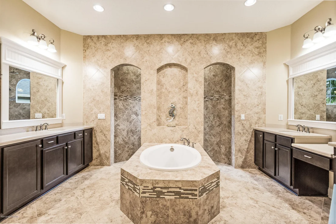 Photo of 282 ISLESBROOK Parkway