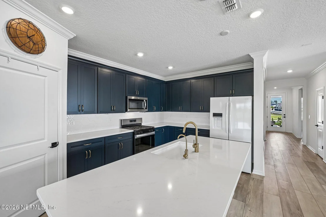 Photo of 191 PINZON Place