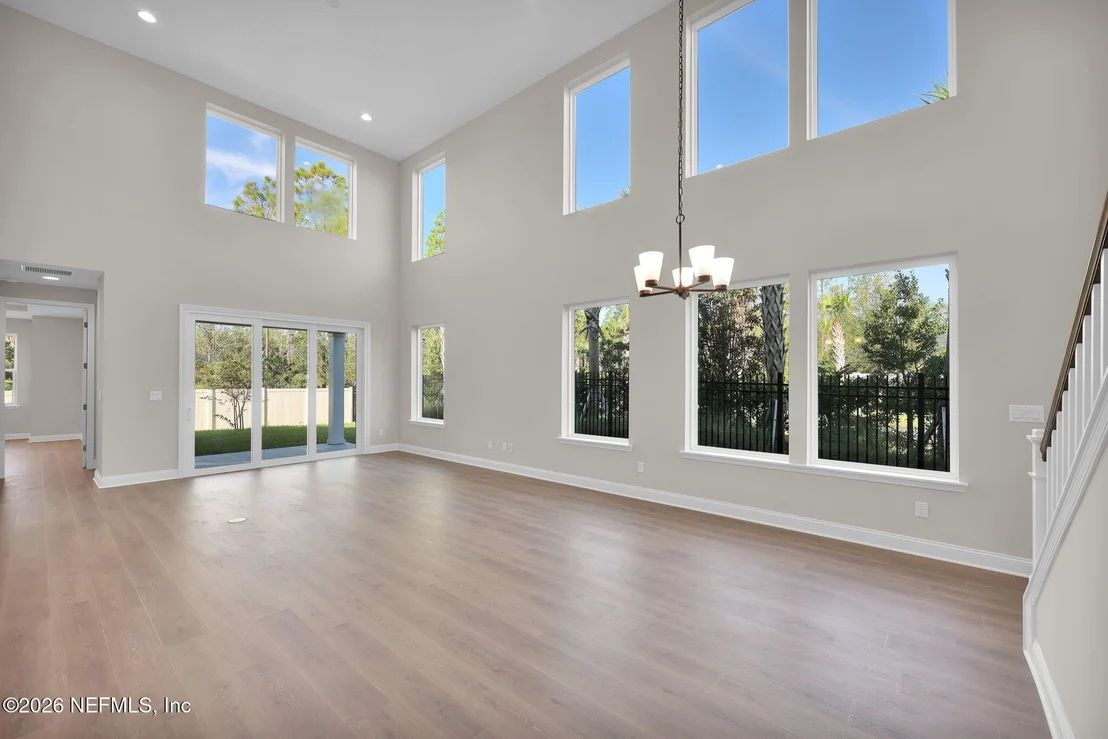 Photo of 334 SEAMARK Drive