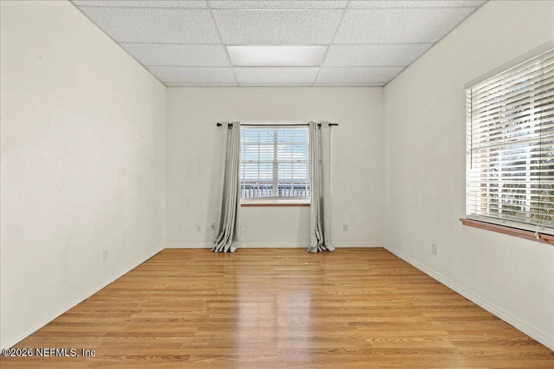 Photo of 10 CENTRAL Avenue