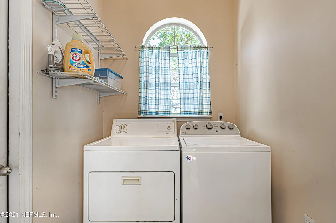 Photo of 1548 LINKSIDE Drive