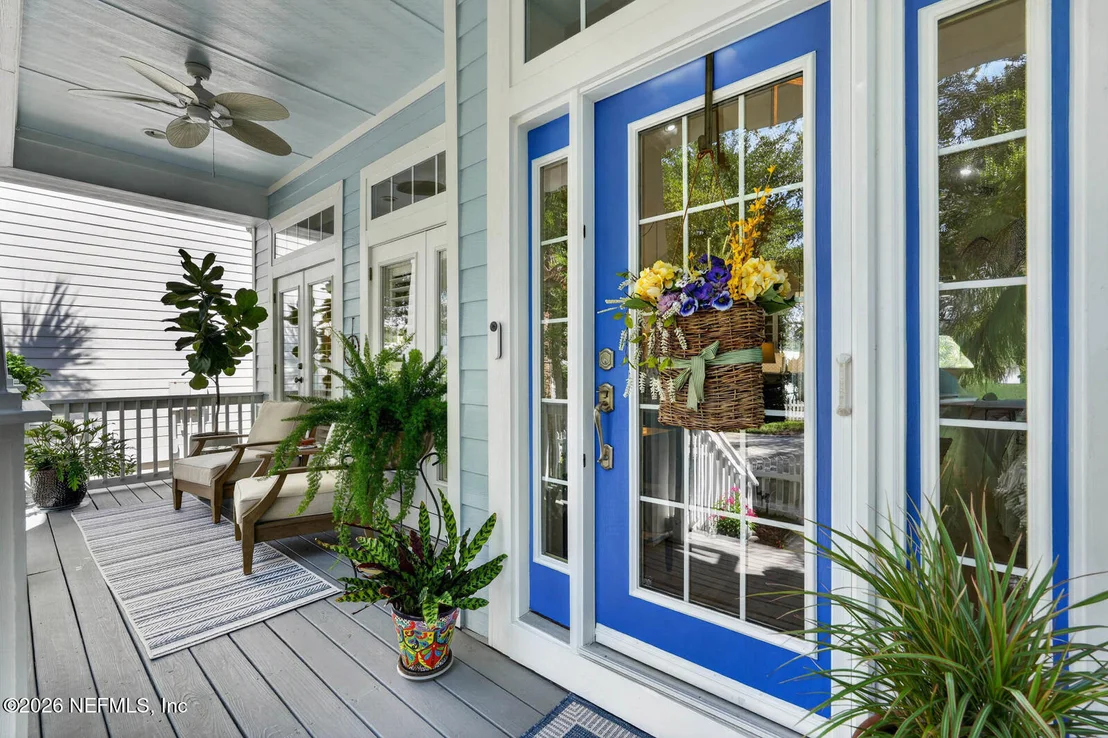 Photo of 136 ISLAND COTTAGE Way