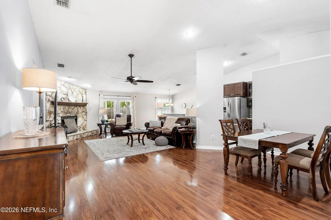 Photo of 7260 EAGLES PERCH Drive
