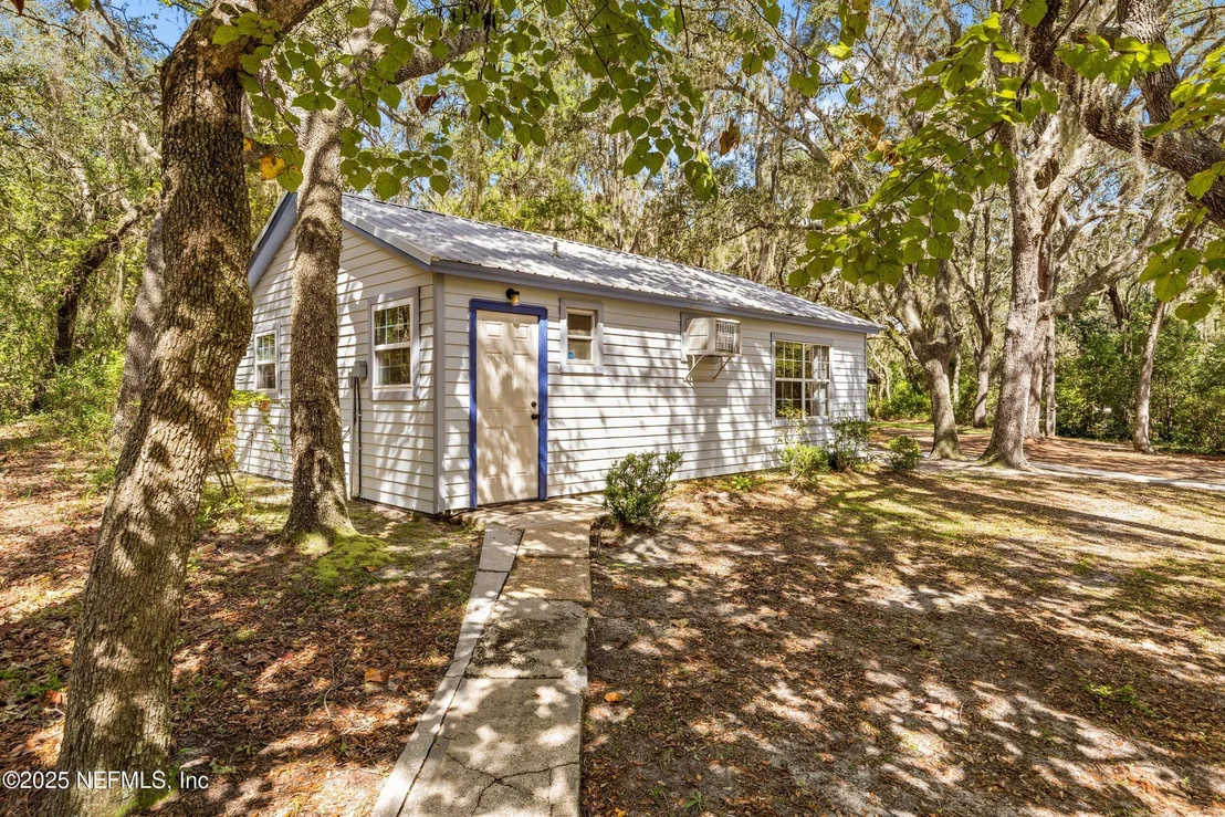 Photo of 6441 BAKER Road
