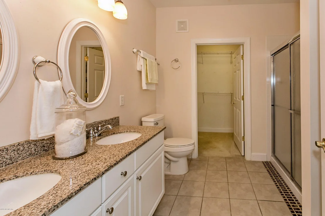Photo of Unit 207 at 320 RYDER CUP Circle
