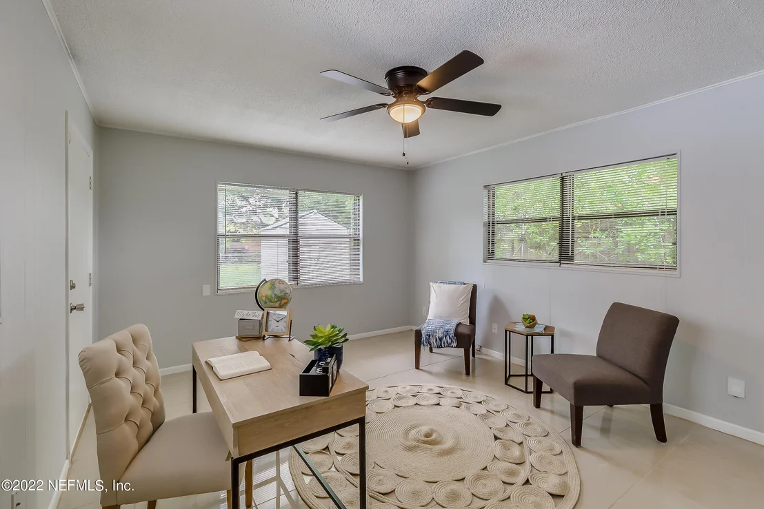 Photo of 7961 AUSTIN Road