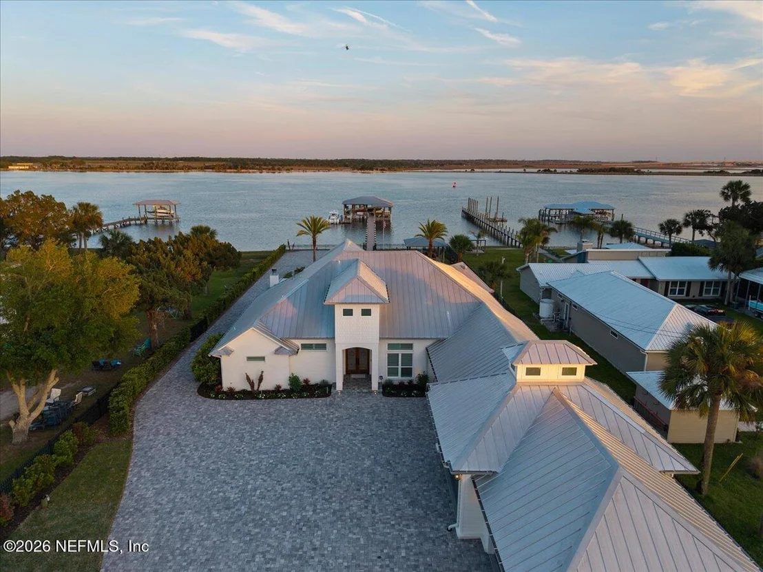 Photo of 9136 HECKSCHER Drive