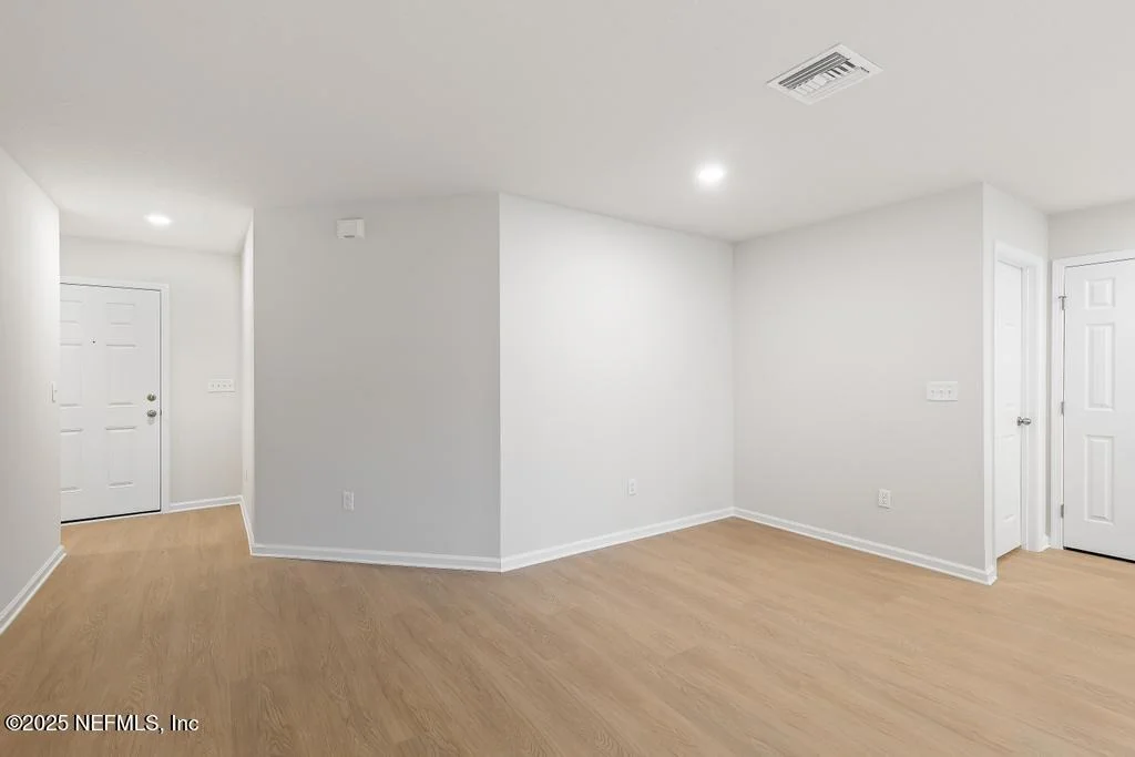 Photo of 5258 WABASH Boulevard