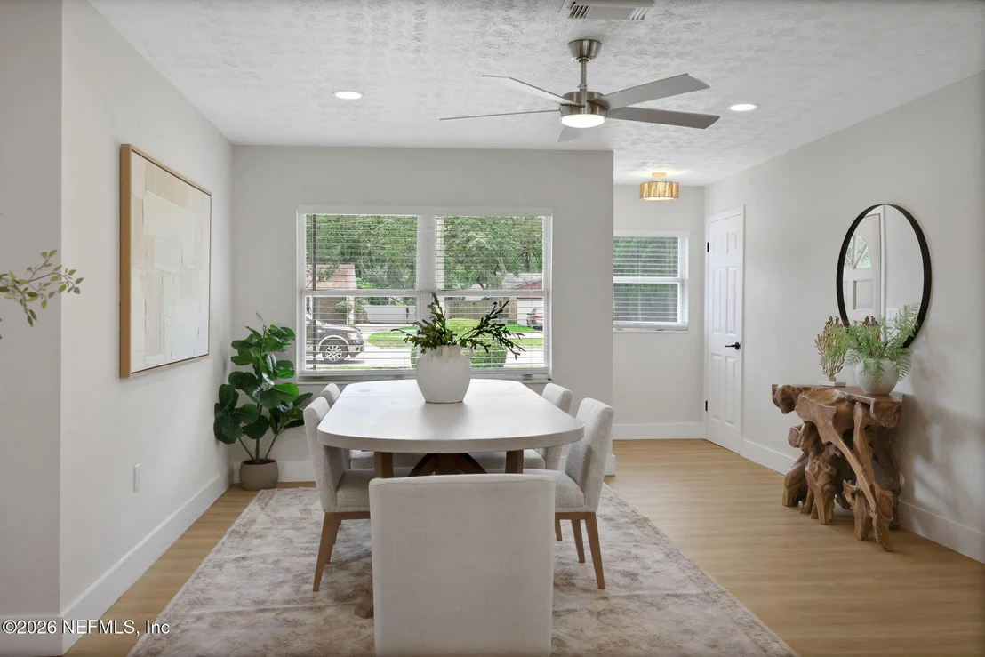 Photo of 509 PENMAN Road