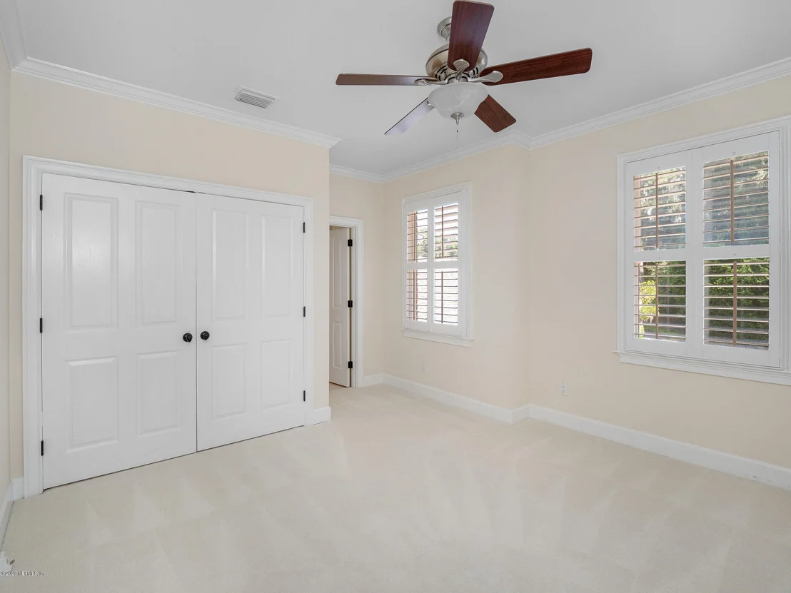 Photo of 906 GREENRIDGE Road