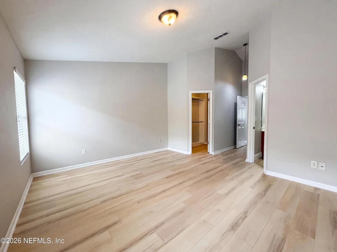 Photo of 617 BIRCHBARK Trail