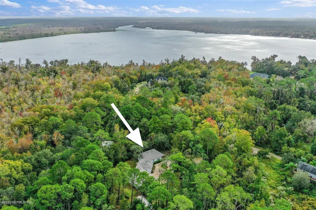 Photo of 8205 OAK BLUFF Road