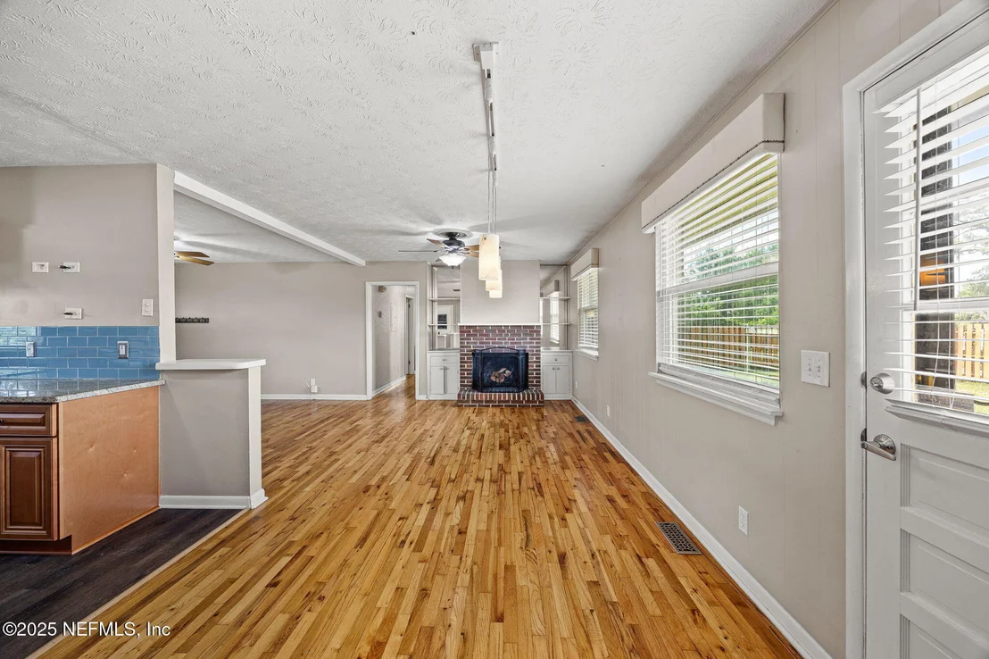 Photo of 3766 CEDARCREST Drive