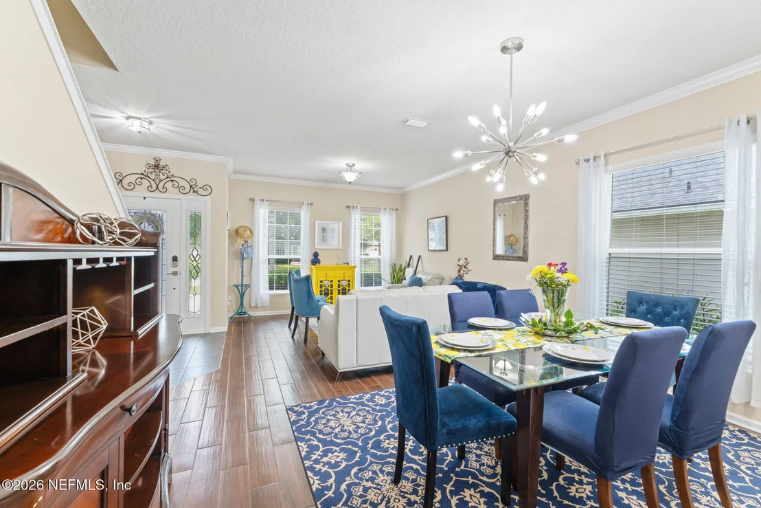 Photo of 425 FORT DRUM Court