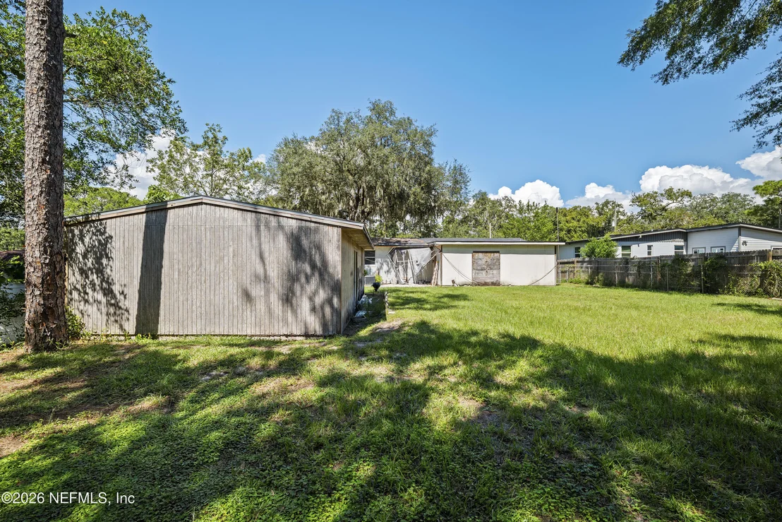 Photo of 4904 HOMECREST Circle
