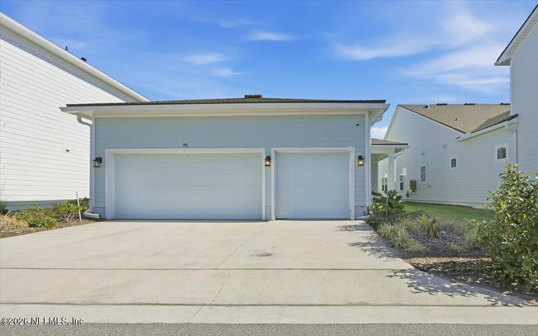 Photo of 146 BLUE HAMPTON Drive