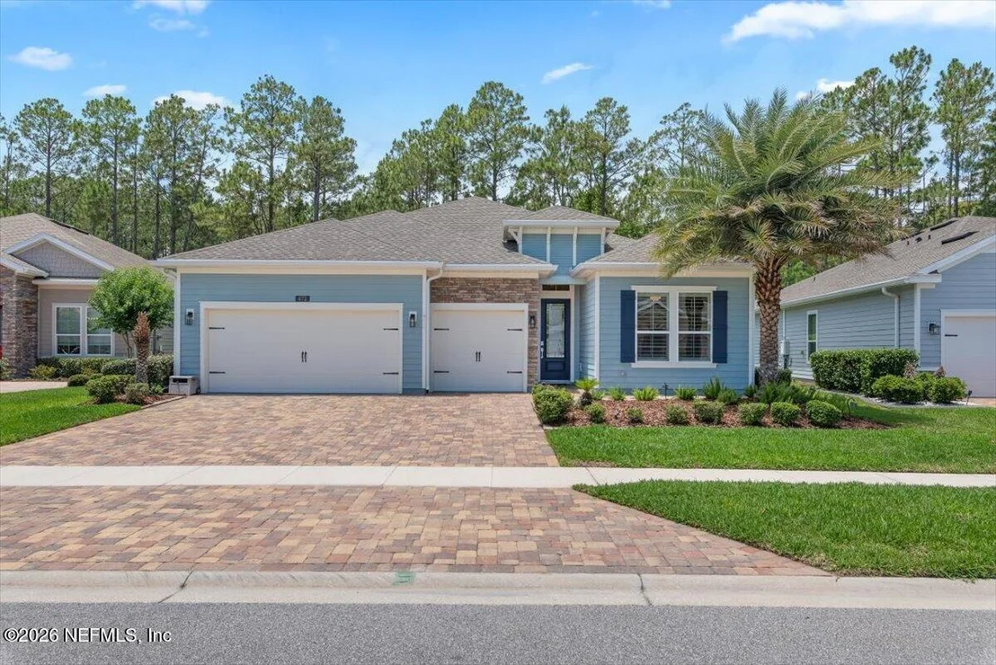 Photo of 472 GLORIETA Drive