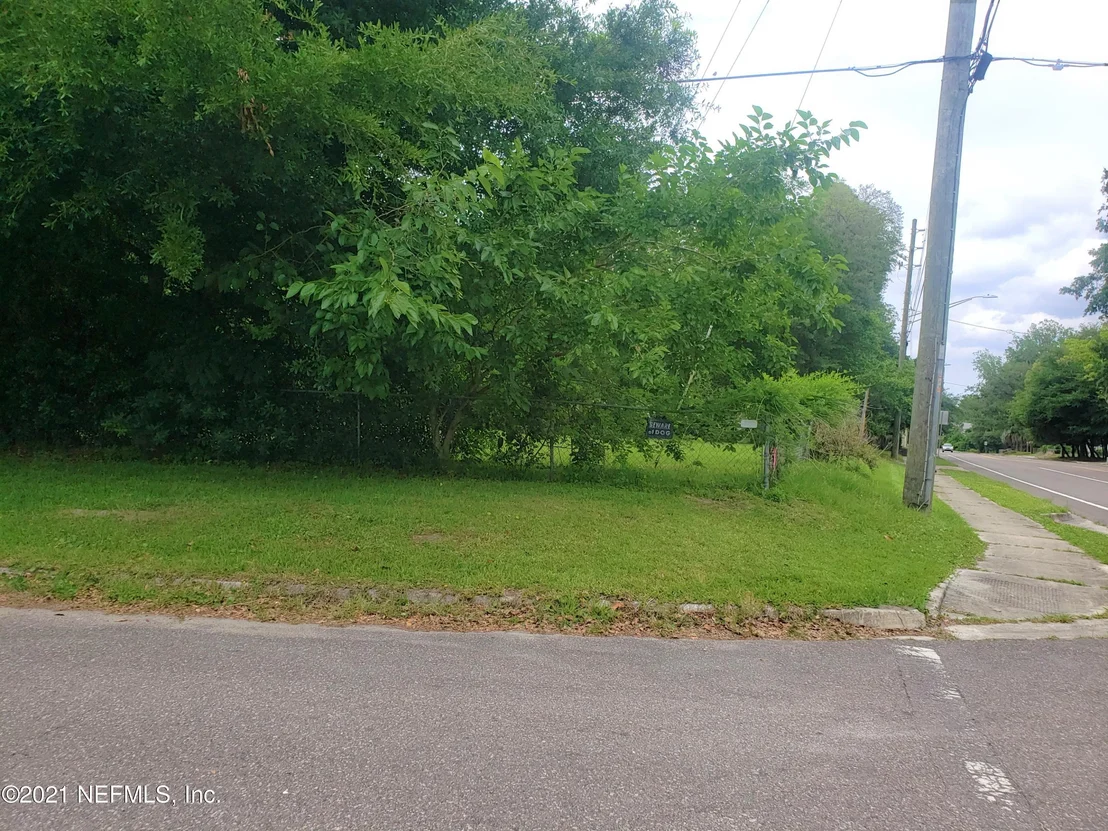 Photo of 6009 ANDERSON Road