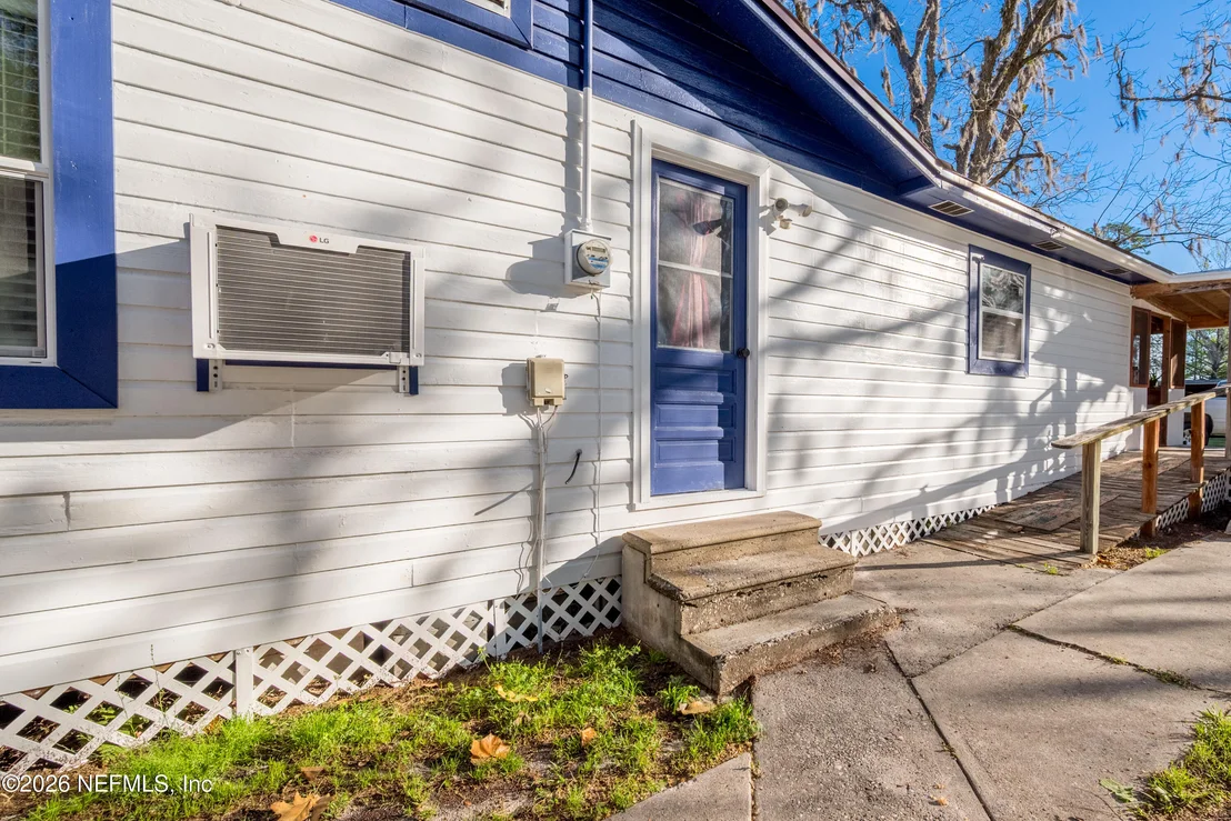 Photo of 18273 NW STATE ROAD 16