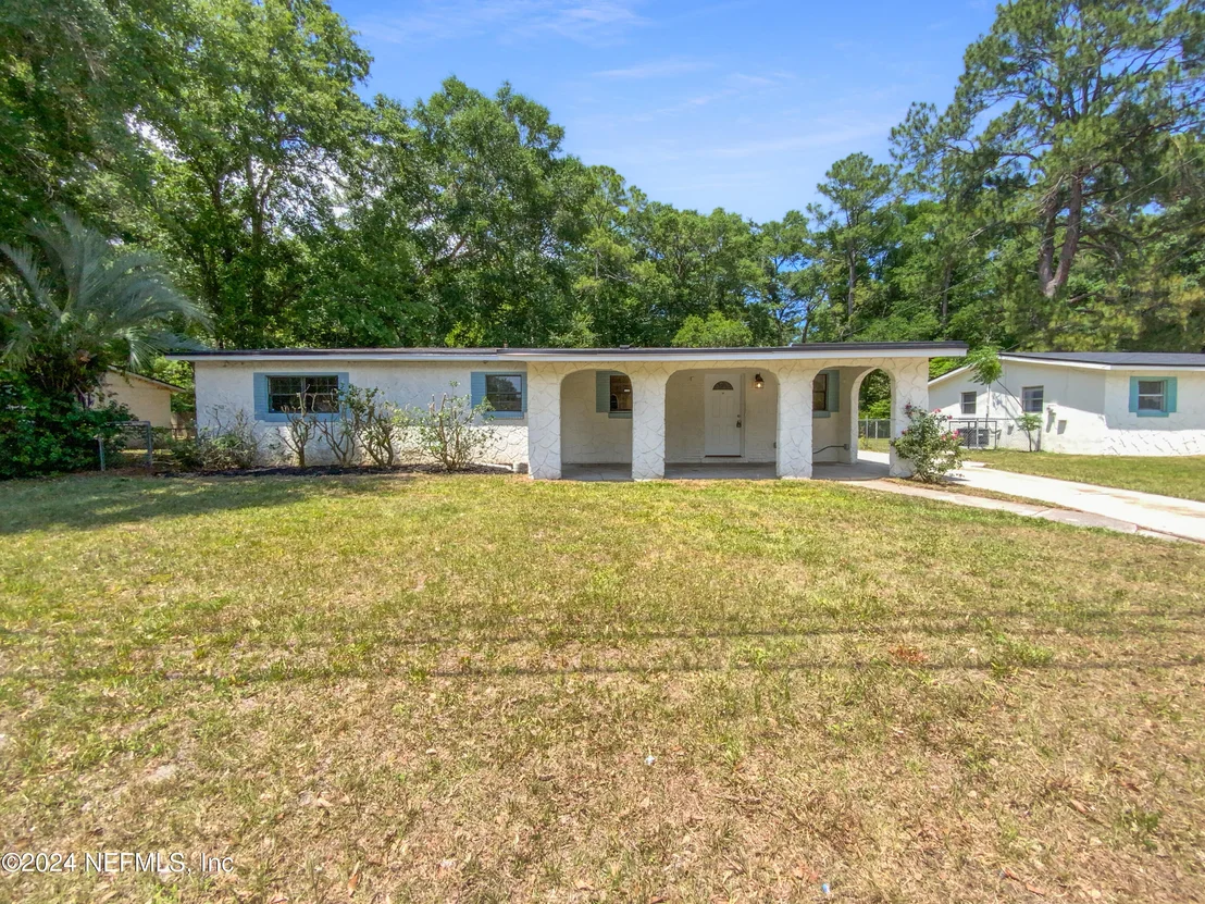 Photo of 5103 ARROWSMITH Road
