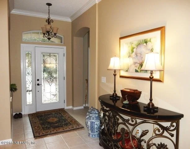 Photo of 533 OAKMONT Drive