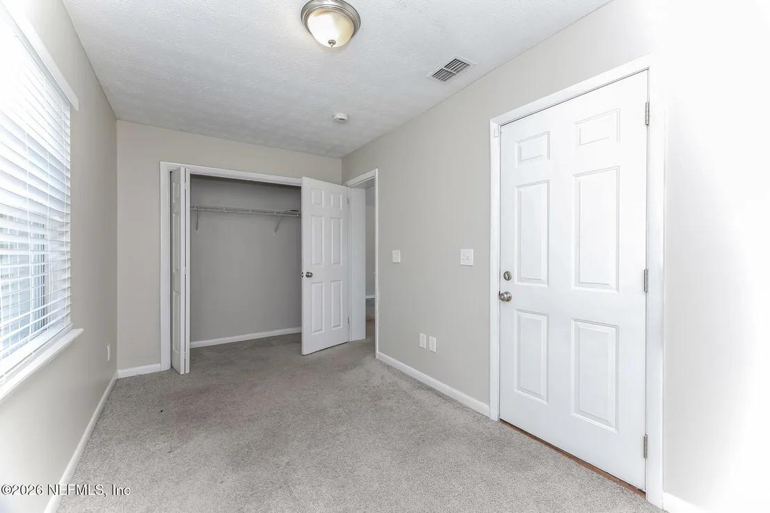 Photo of 8251 VERMANTH Road