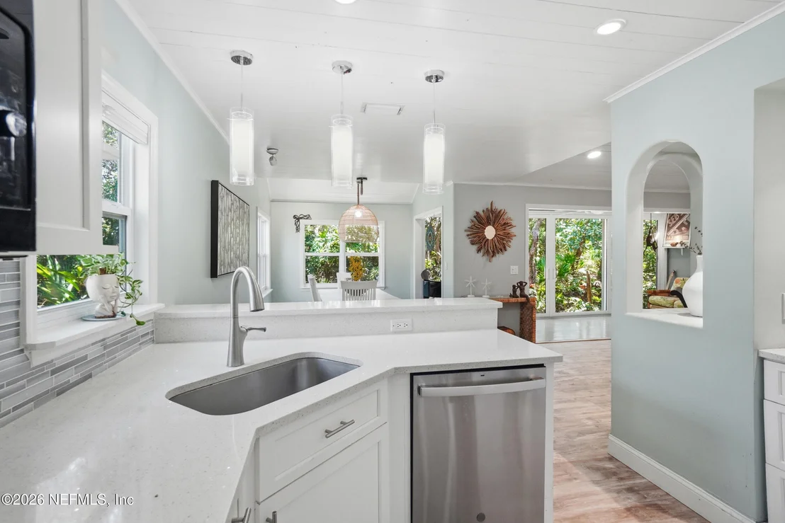 Photo of 136 TURTLE BAY Lane