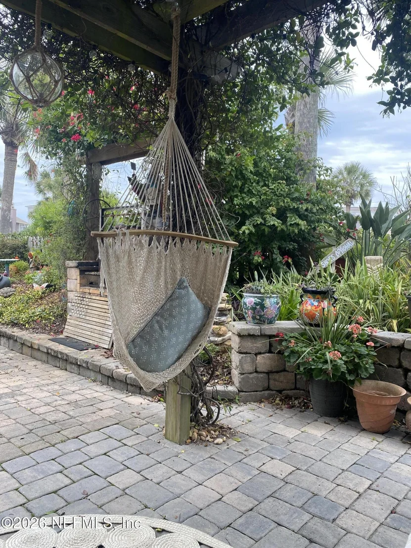 Photo of 265 KINGSTON Drive