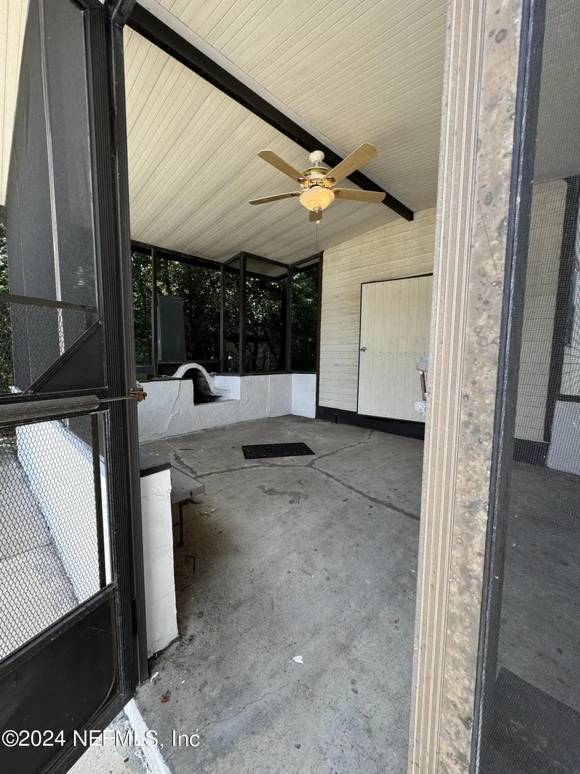 Photo of 3842 RUBY Drive W