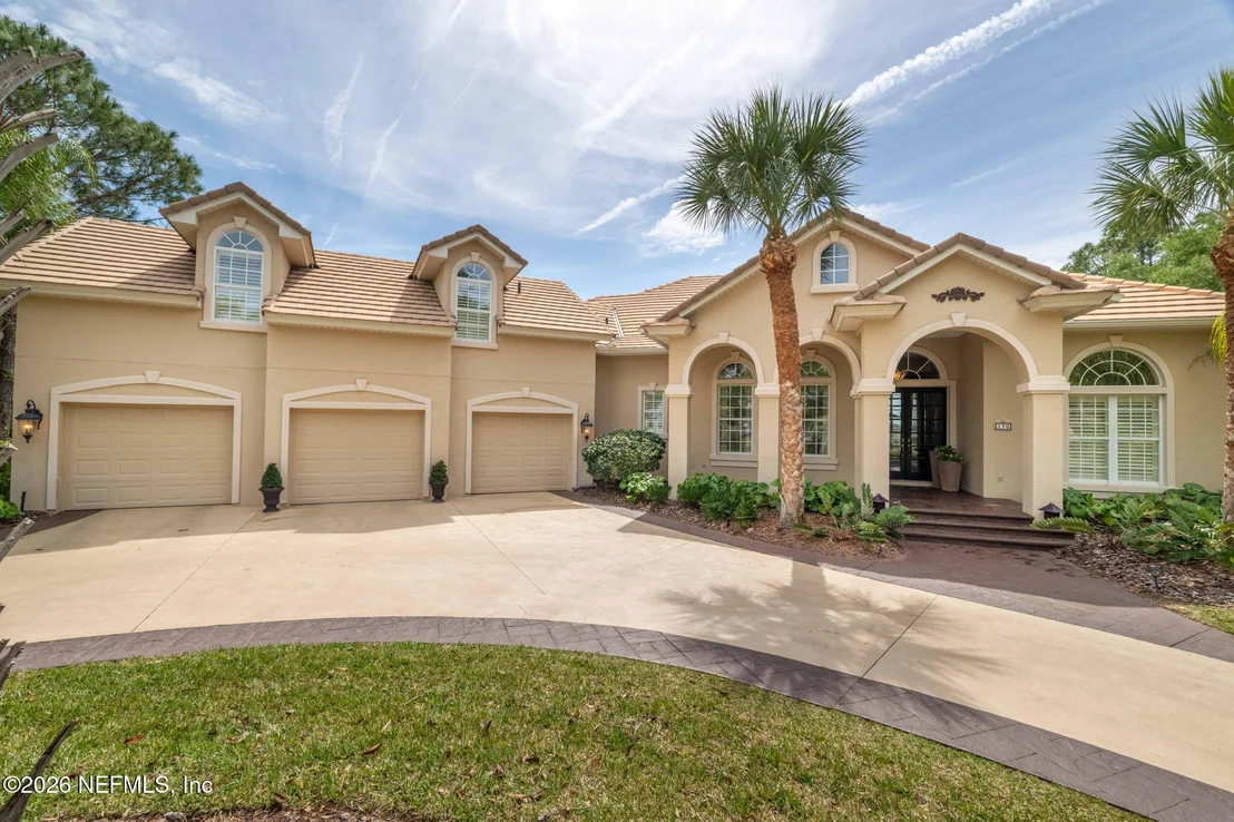 Photo of 170 HERONS NEST Lane