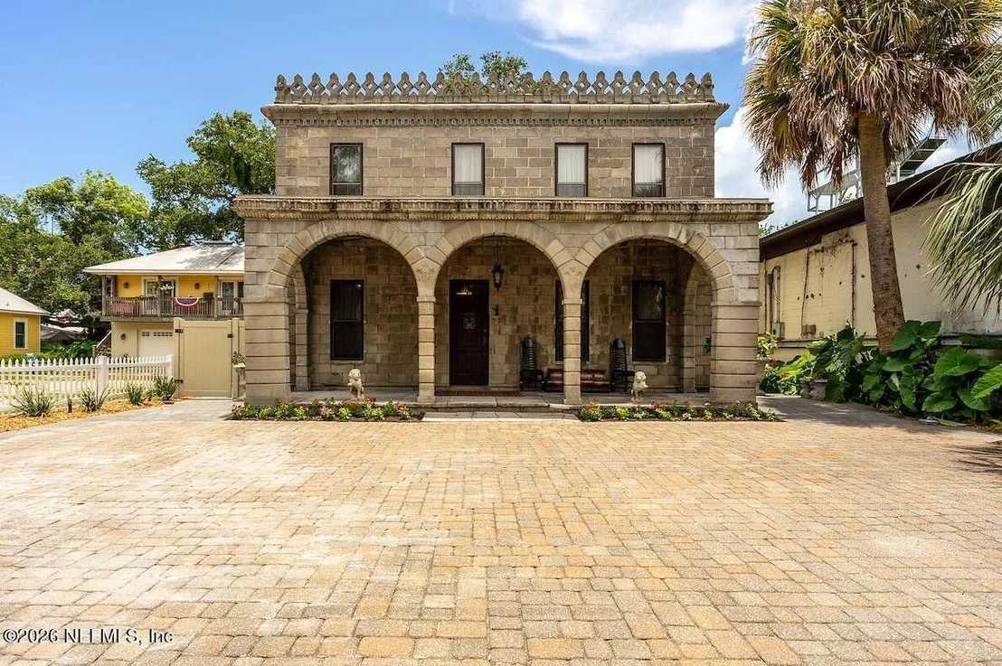 Photo of 33 OLD MISSION Avenue