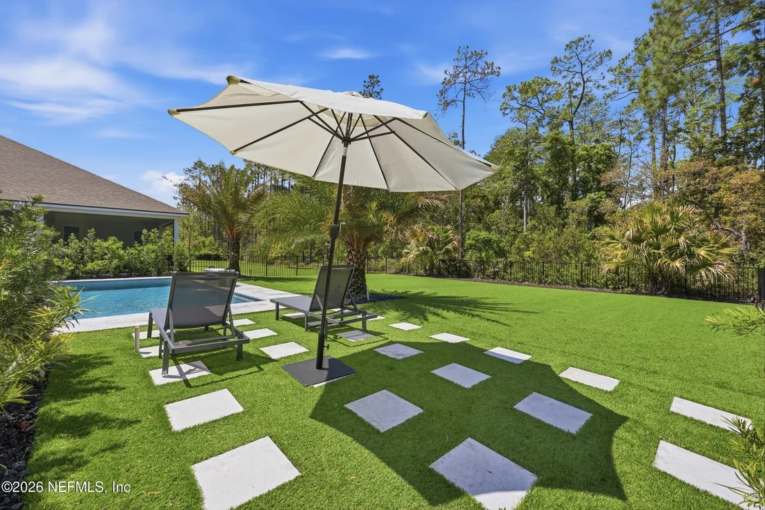 Photo of 351 PALM CREST Drive