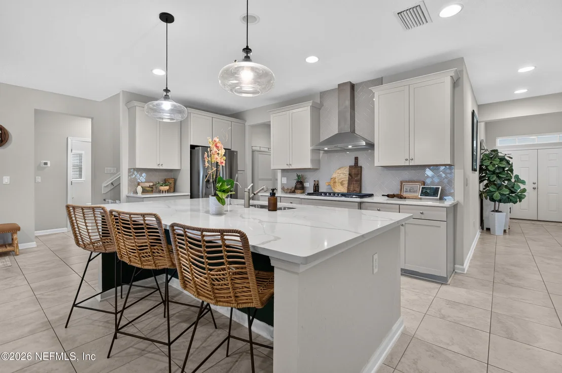 Photo of 281 MARQUESA Circle