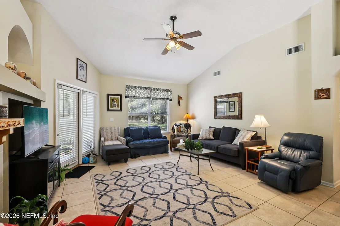 Photo of 1229 CACTUS CUT Road