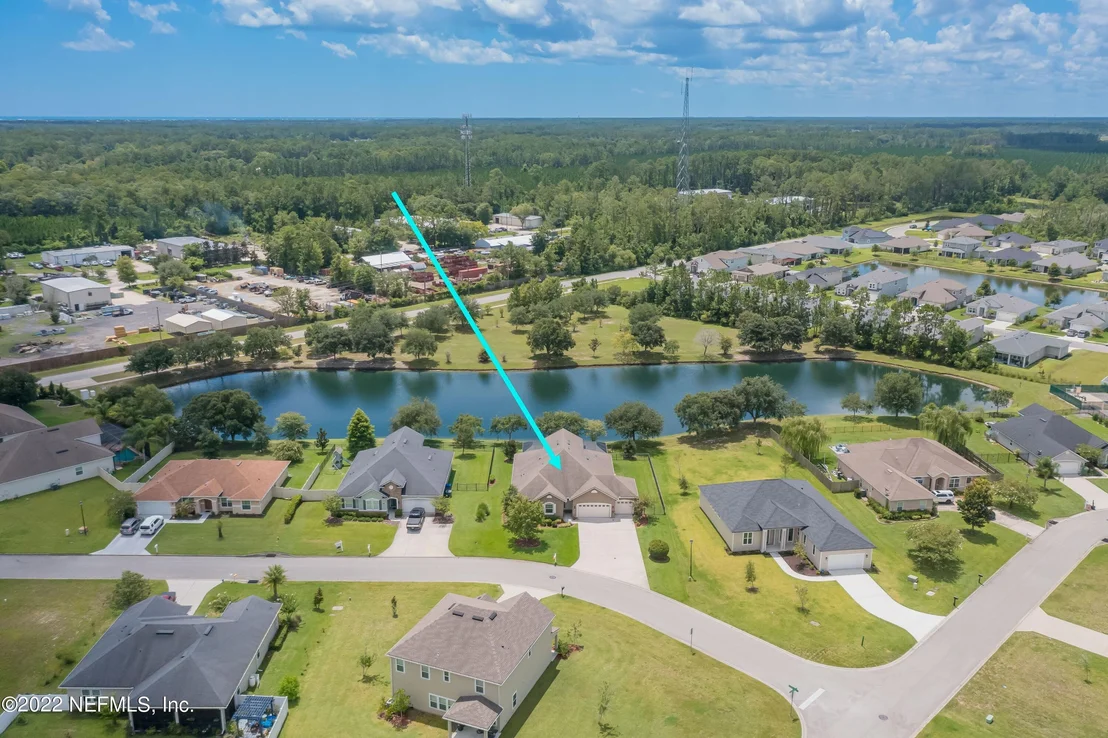 Photo of 121 DEERFIELD GROVE Way