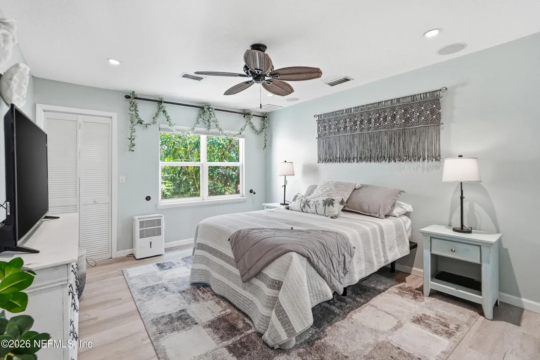 Photo of 136 TURTLE BAY Lane