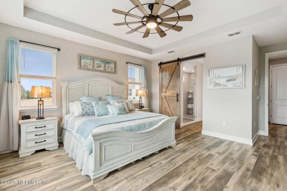 Photo of 85558 FALL RIVER Parkway