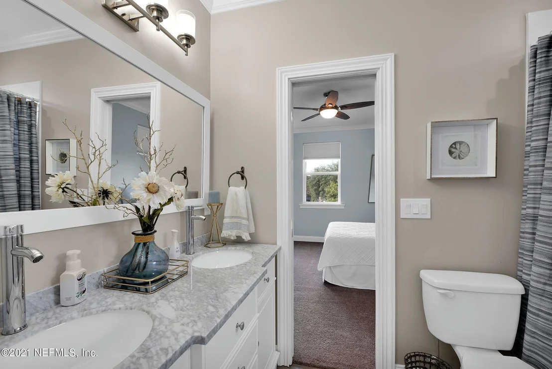 Photo of 605 DONALD ROSS Way