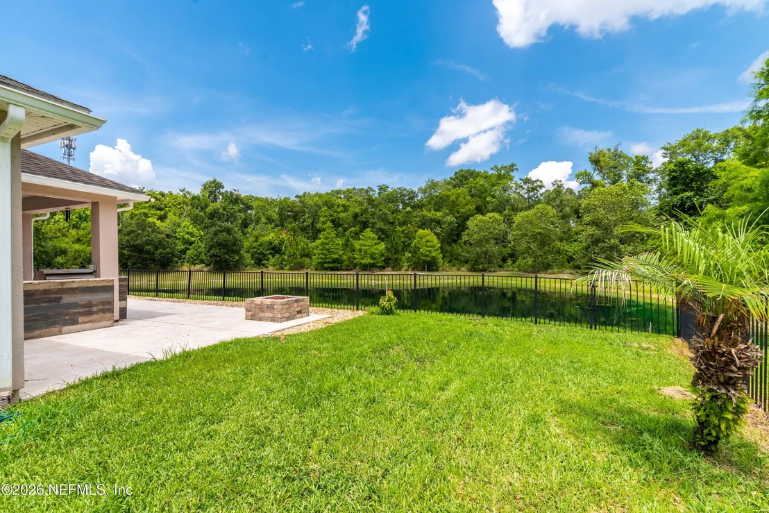 Photo of 195 STONE CREEK Circle